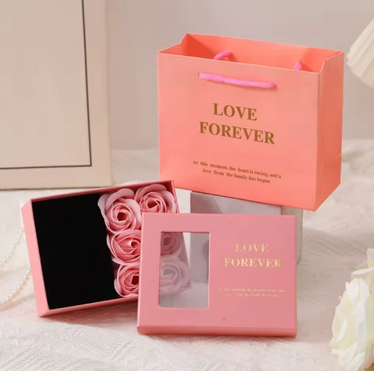 Love Forever Rose Gift Box - Pink with gift bag