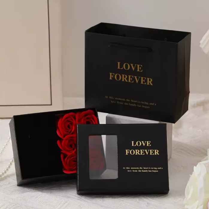 Love Forever Rose Gift Box - Black with gift bag